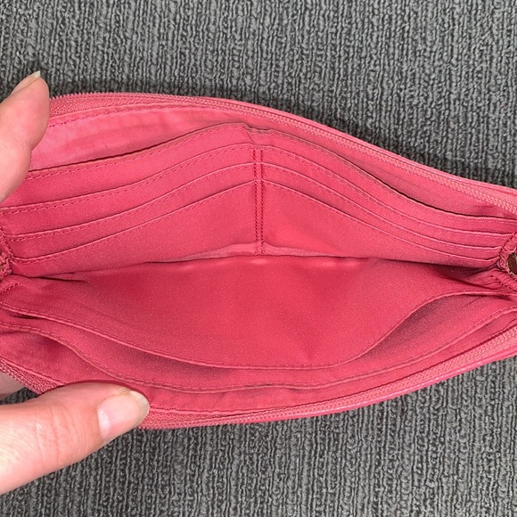 Coach Wristlet Wallet Womens Medium Pink Leather Clutch Purse Bag - Picture 13 of 16